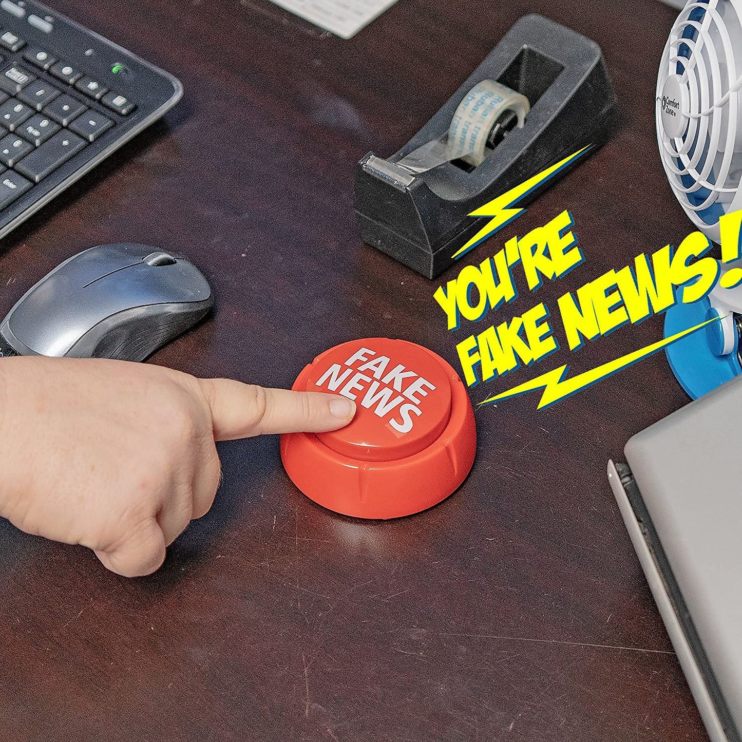 Fake News Button