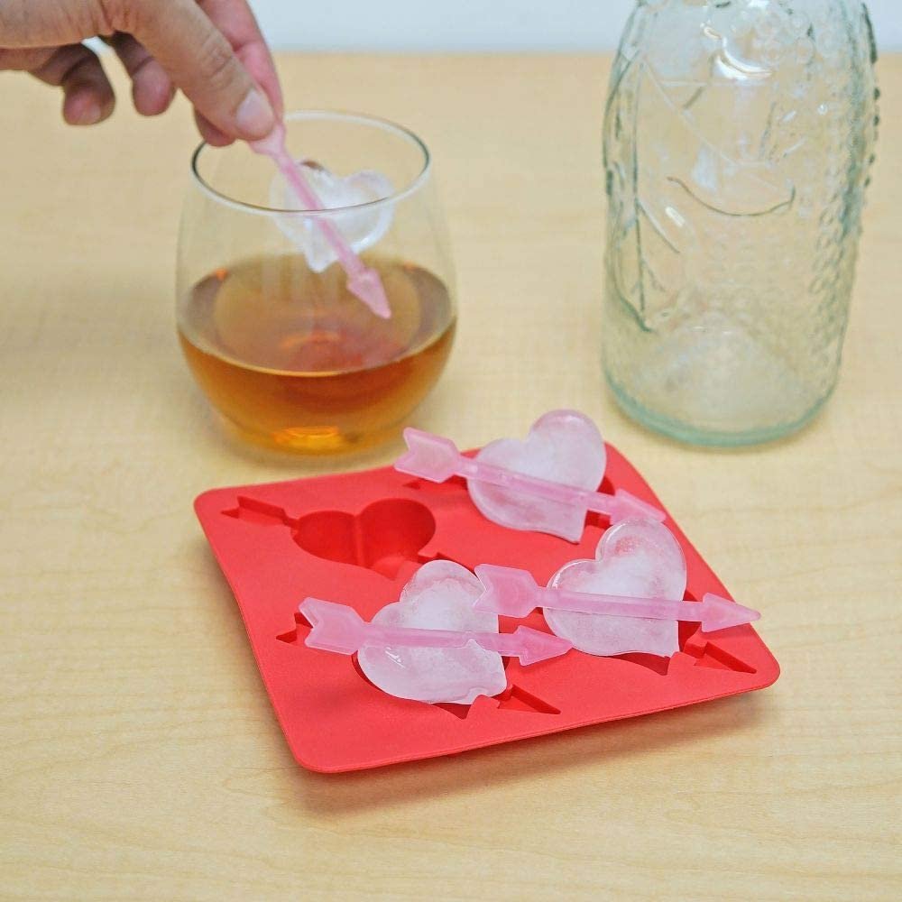 Heart & Arrow Ice Cube Tray - Set of 4