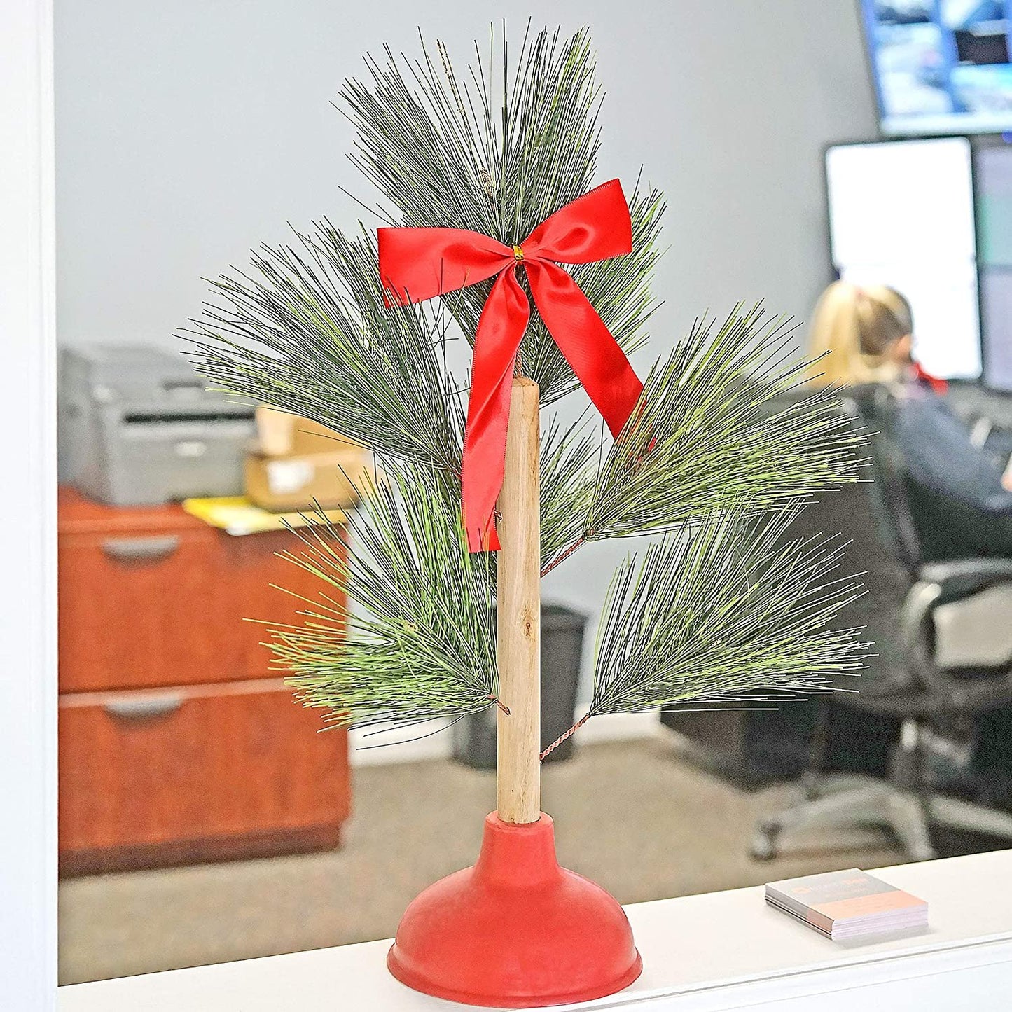 Toilet Ornament Redneck Plunger Tree